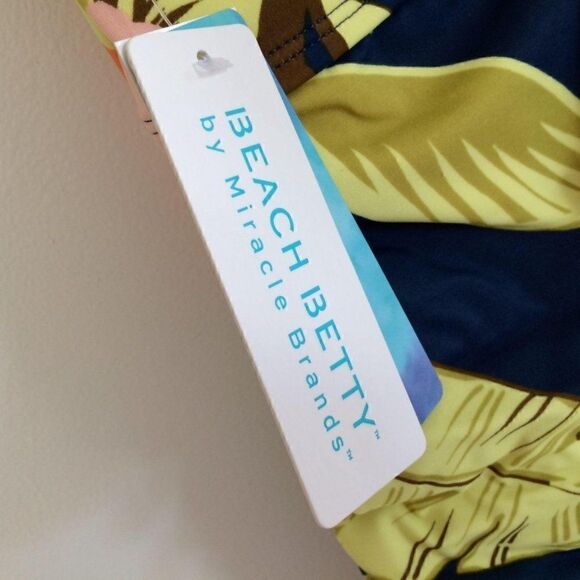 Beach Betty Miracle Brands Swimsuit Blue Floral 3X - Picture 7 of 9